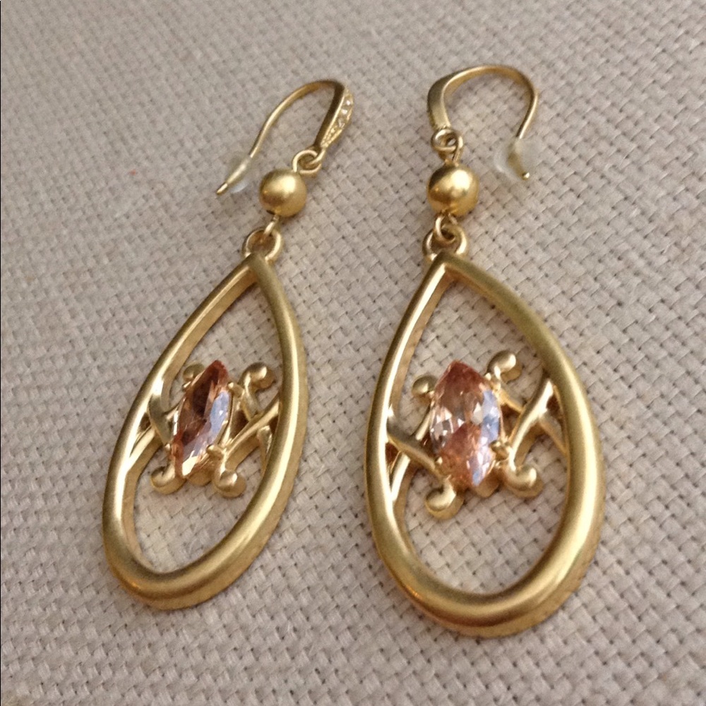 Earrings - Picture 3 of 3